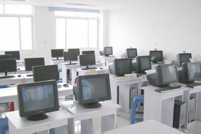 我用心教學(xué)，你開心學(xué)車！細(xì)說(shuō)姜堰的良心駕校（一） 先進(jìn)計(jì)算機(jī)設(shè)備的優(yōu)勢(shì)